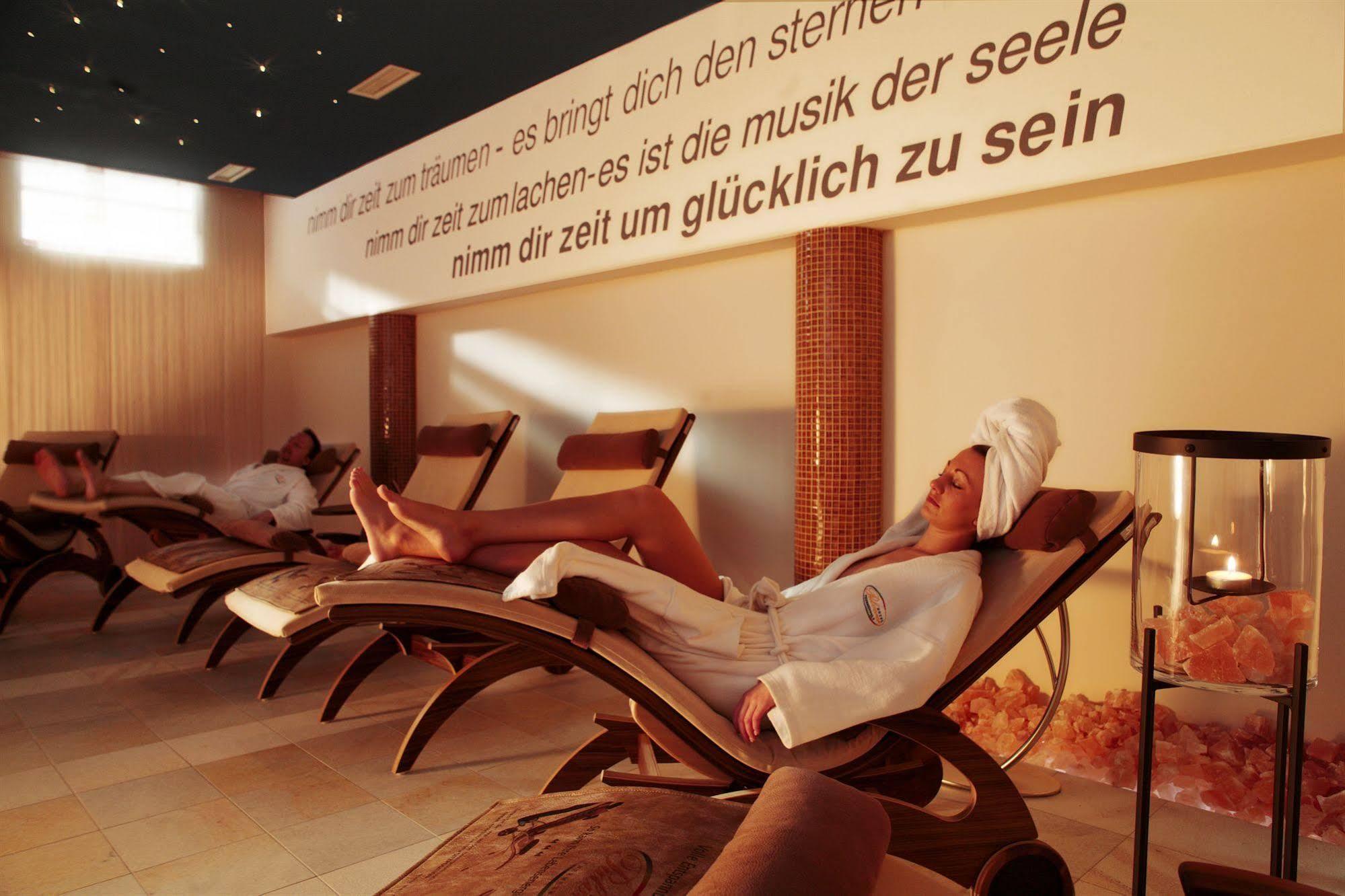 Thermenwelt Hotel Pulverer Bad Kleinkirchheim Exterior foto